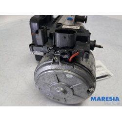 Citroen - C6 - LHM Pomp (vering)