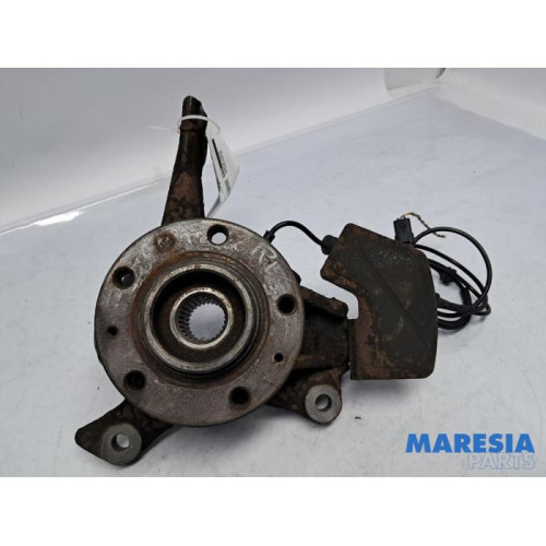 Citroen - C6 - Knuckle, front right