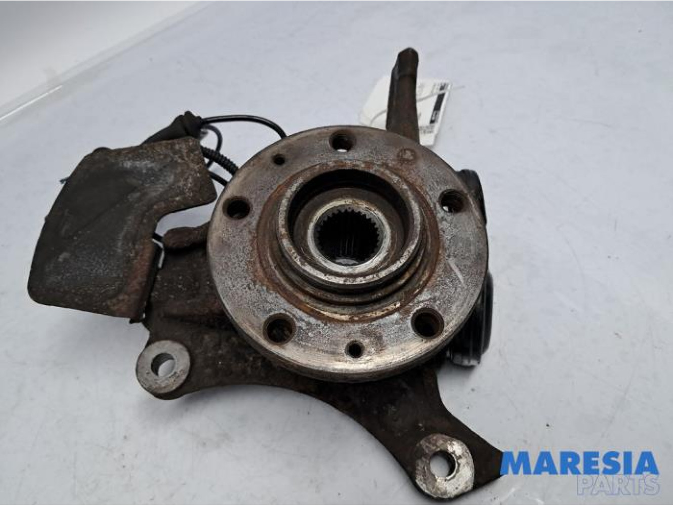 Citroen - C6 - Knuckle, front left