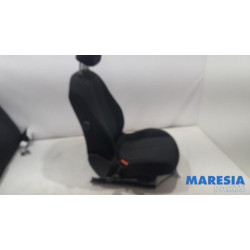 Peugeot - 308 - Sitz links