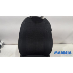 Peugeot - 308 - Sitz links