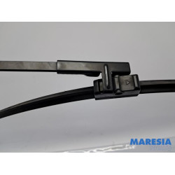 Citroen - C6 - Front wiper arm