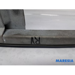 Peugeot - 307 - Quarter light, front right