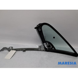 Peugeot - 307 - Quarter light, front right