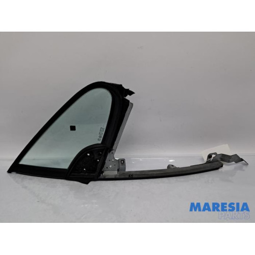 Peugeot - 307 - Quarter light, front right