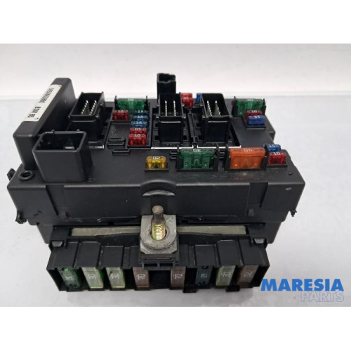 Peugeot - 307 - Boîte à fusibles