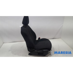 Peugeot - 308 - Stoel rechts