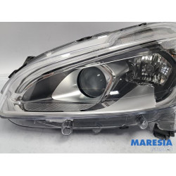 Peugeot - 208 - Phare gauche