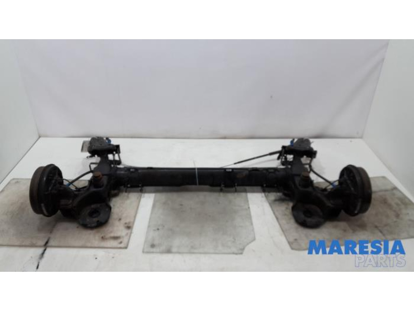 Peugeot - 208 - Hinterachse Vorderradantrieb