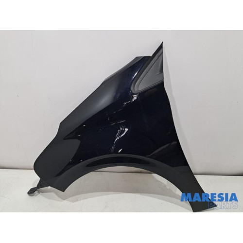 Peugeot - 208 - Kotflügel links vorne