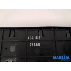 Renault - Megane - Combischakelaar ramen