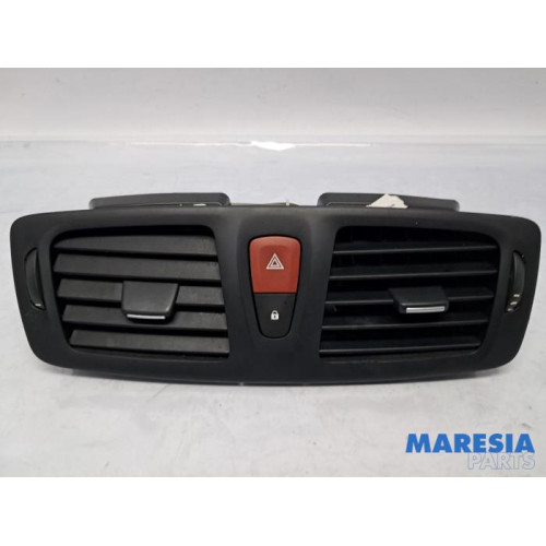 Renault - Megane - Luchtrooster Dashboard