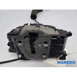 Renault - Megane - Deurslot Mechaniek 4Deurs links-voor