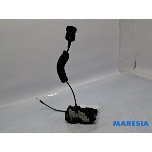 Renault - Megane - Deurslot Mechaniek 4Deurs links-voor