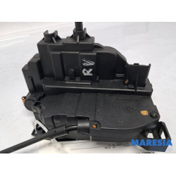 Renault - Megane - Front door lock mechanism 4-door, right