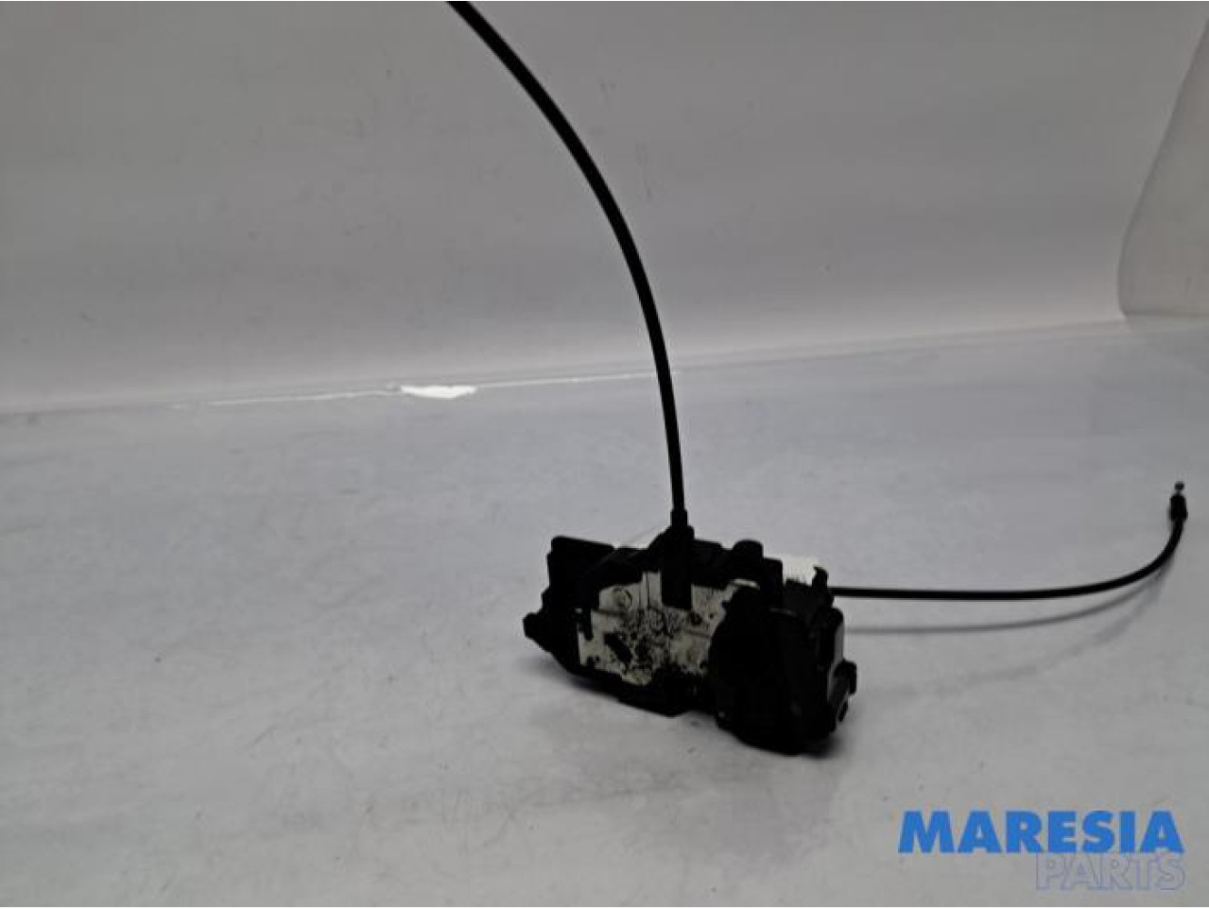 Renault - Megane - Rear door mechanism 4-door, right