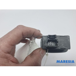 Peugeot - 307 - Commutateur vitre électrique