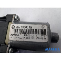 Renault - Megane - Door window motor