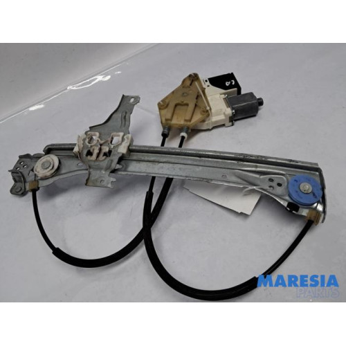 Renault - Megane - Ruitmechaniek 4Deurs links-achter