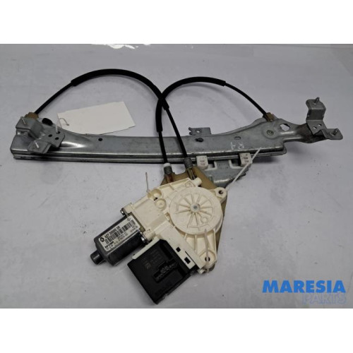 Renault - Megane - Ruitmechaniek 4Deurs rechts-achter