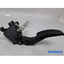 Renault - Megane - Accelerator pedal