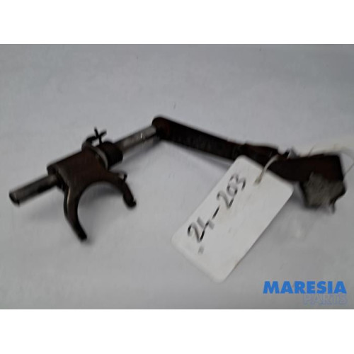 Peugeot - 107 - Gaffel