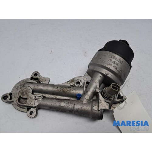 Peugeot - 206 PLUS - Oliefilterhouder