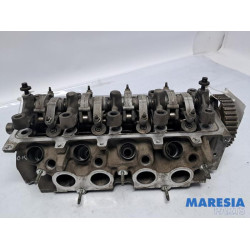 Peugeot - 206 PLUS - Cylinder head