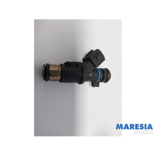 Peugeot - 206 PLUS - Injector (petrol injection)