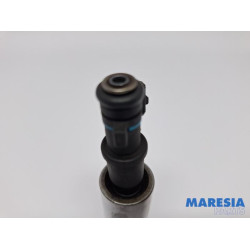 Peugeot - 206 PLUS - Injector (petrol injection)