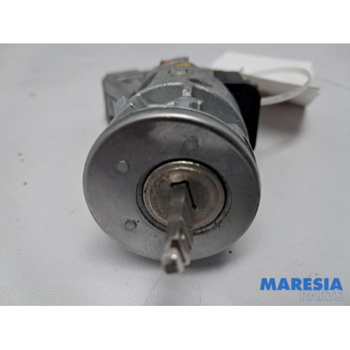 Citroen - C6 - Kontaktslot+Sleutel