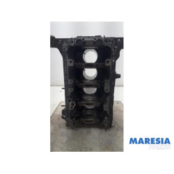 Opel - Vivaro - Bloc moteur inférieur