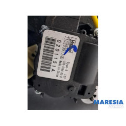 Renault - Trafic - Heizgehäuse