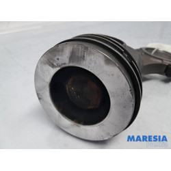 Opel - Vivaro - Drijfstang