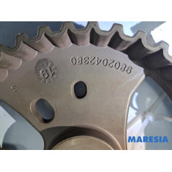 Opel - Vivaro - Camshaft sprocket