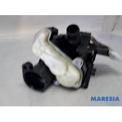 Opel - Vivaro - Thermostat housing