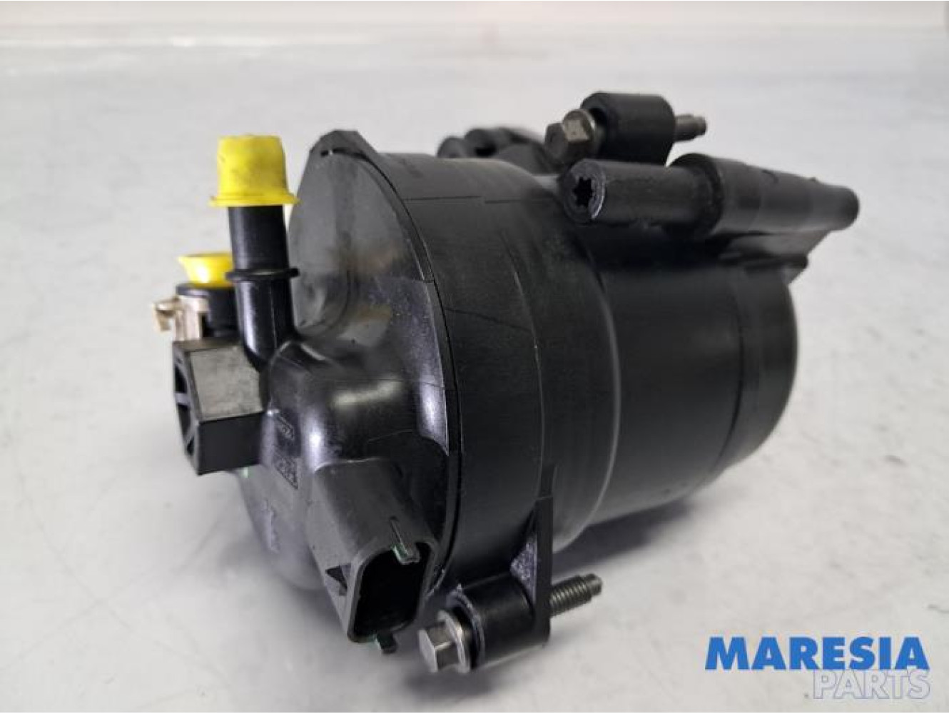 Opel - Vivaro - Brandstoffilterhuis