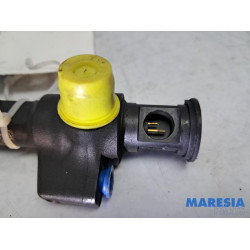 Opel - Vivaro - Einspritzdüse (Diesel)