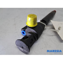 Opel - Vivaro - Einspritzdüse (Diesel)