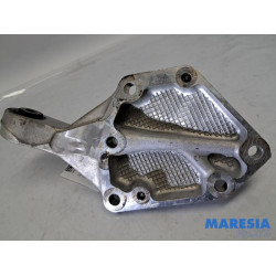 Opel - Vivaro - Support moteur