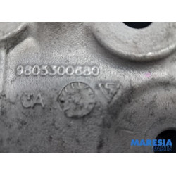 Opel - Vivaro - Support moteur