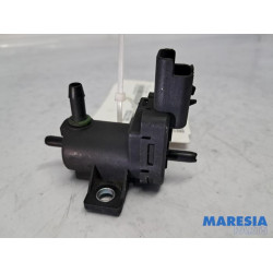 Opel - Vivaro - Vacuum ventiel