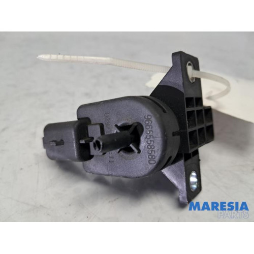 Opel - Vivaro - Vacuum ventiel