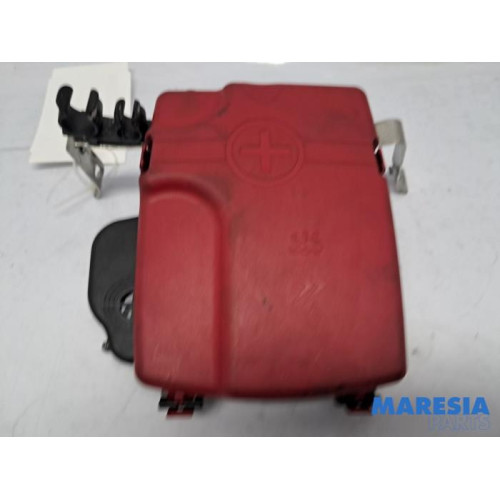 Citroen - C6 - Fuse box