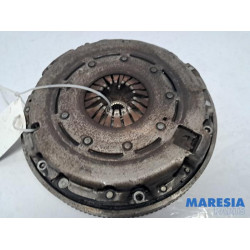 Opel - Vivaro - Dubbele massa vliegwiel