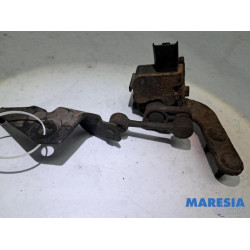 Citroen - C6 - Xenon hoogteregelaar