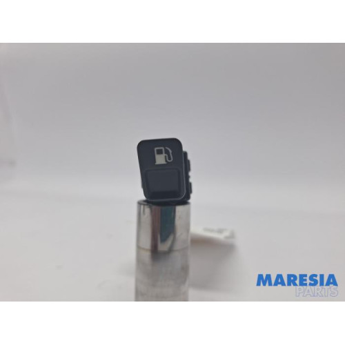 Citroen - C6 - Tankklep Schakelaar