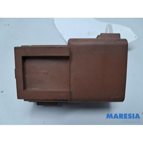 Citroen - C6 - Relay