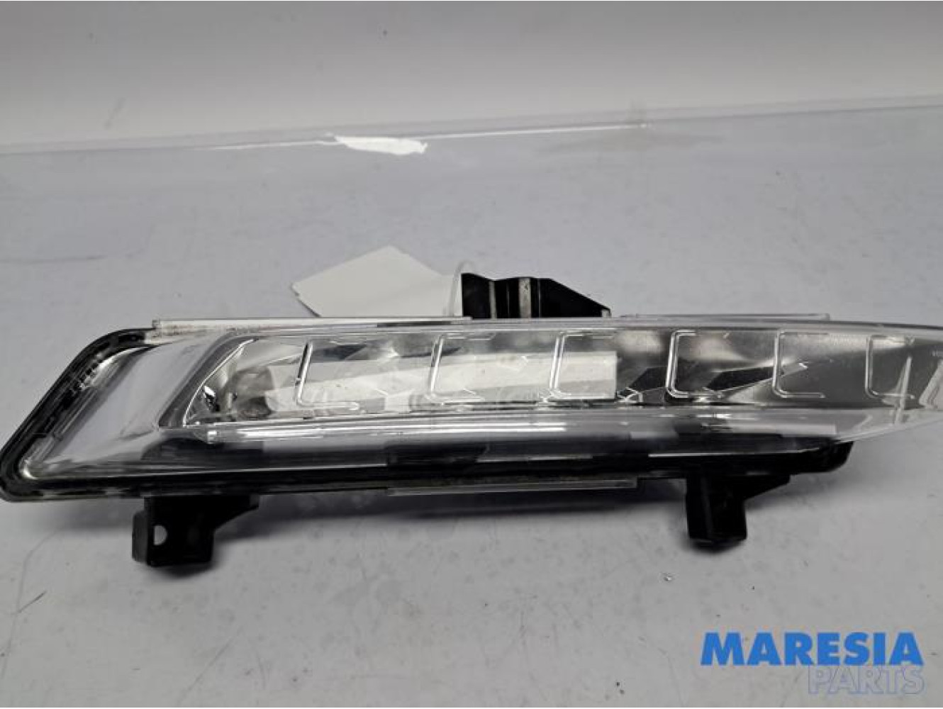 Renault - Clio - Daytime running light, left