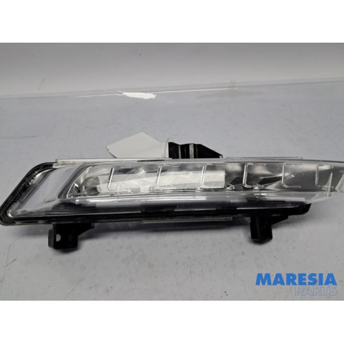 Renault - Clio - Daytime running light, left